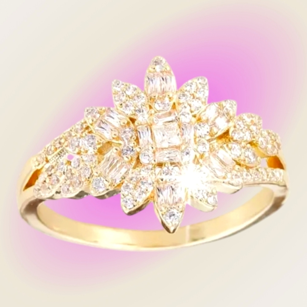Exquisite Sun Flower Shape Synthetic Zirconia Ring